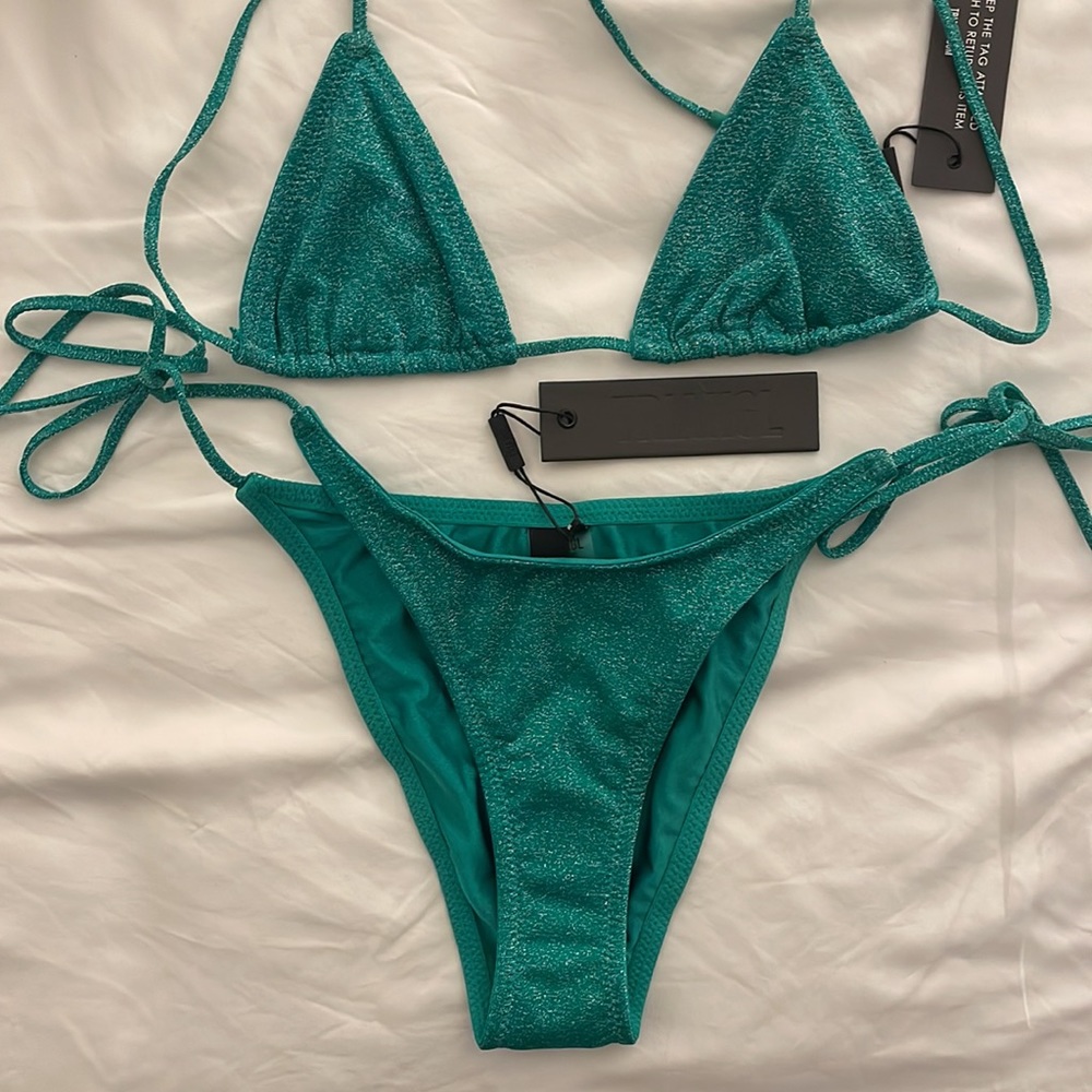 TRIANGL Bikini Set